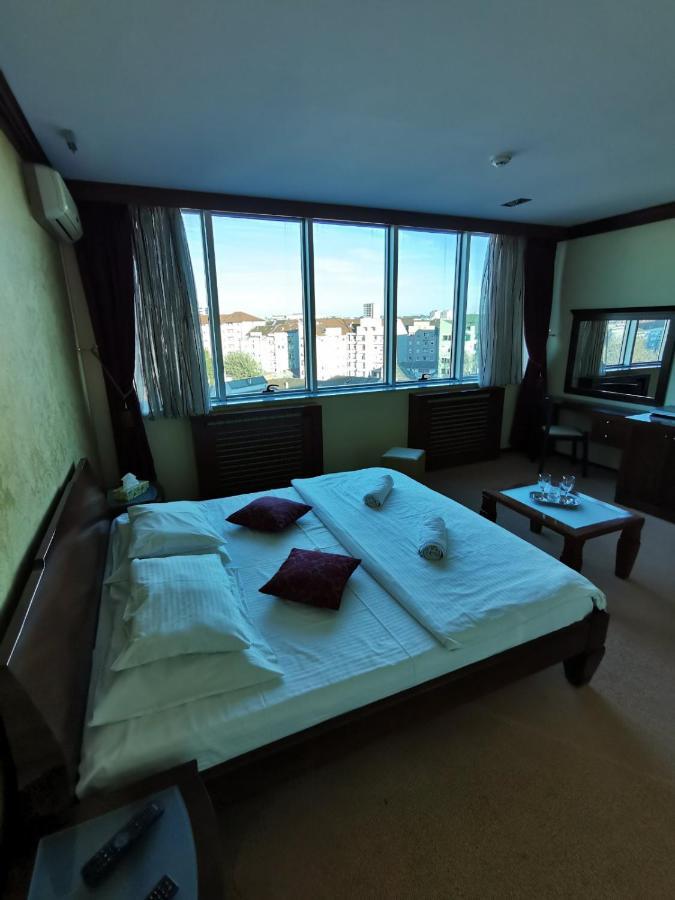Panorama Apartman Novi Sad Exterior foto